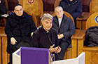 Mons. Battaglia in una recente visita al Santuario di San francesco di Paola